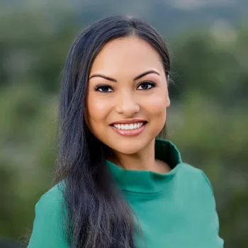 JazminHeadshot.png